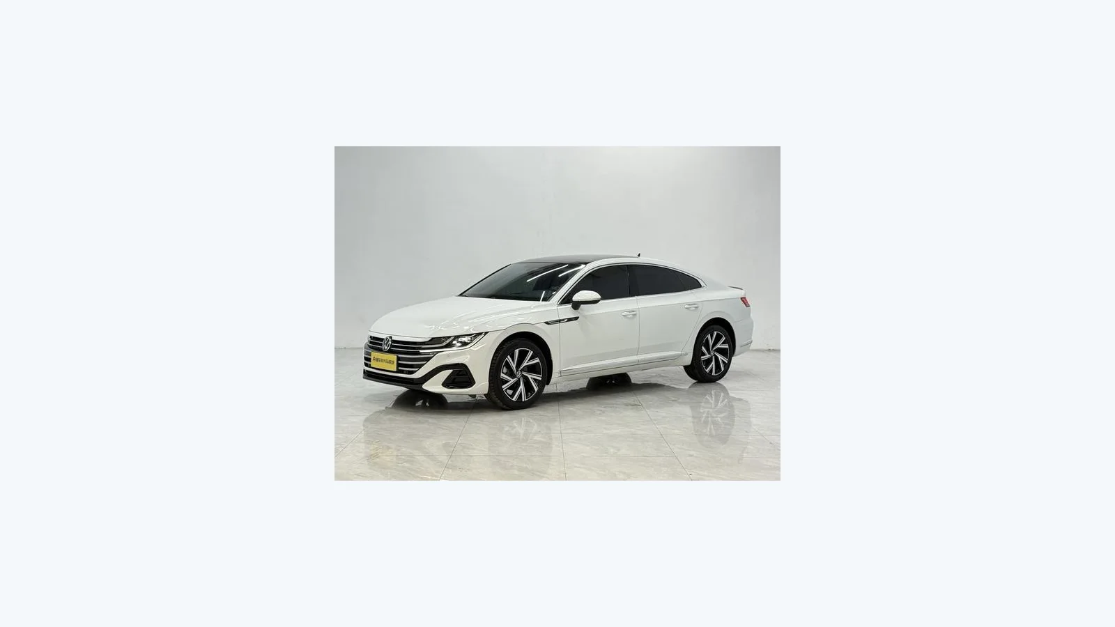 Used Volkswagen CC Front 45-degree reference for China export