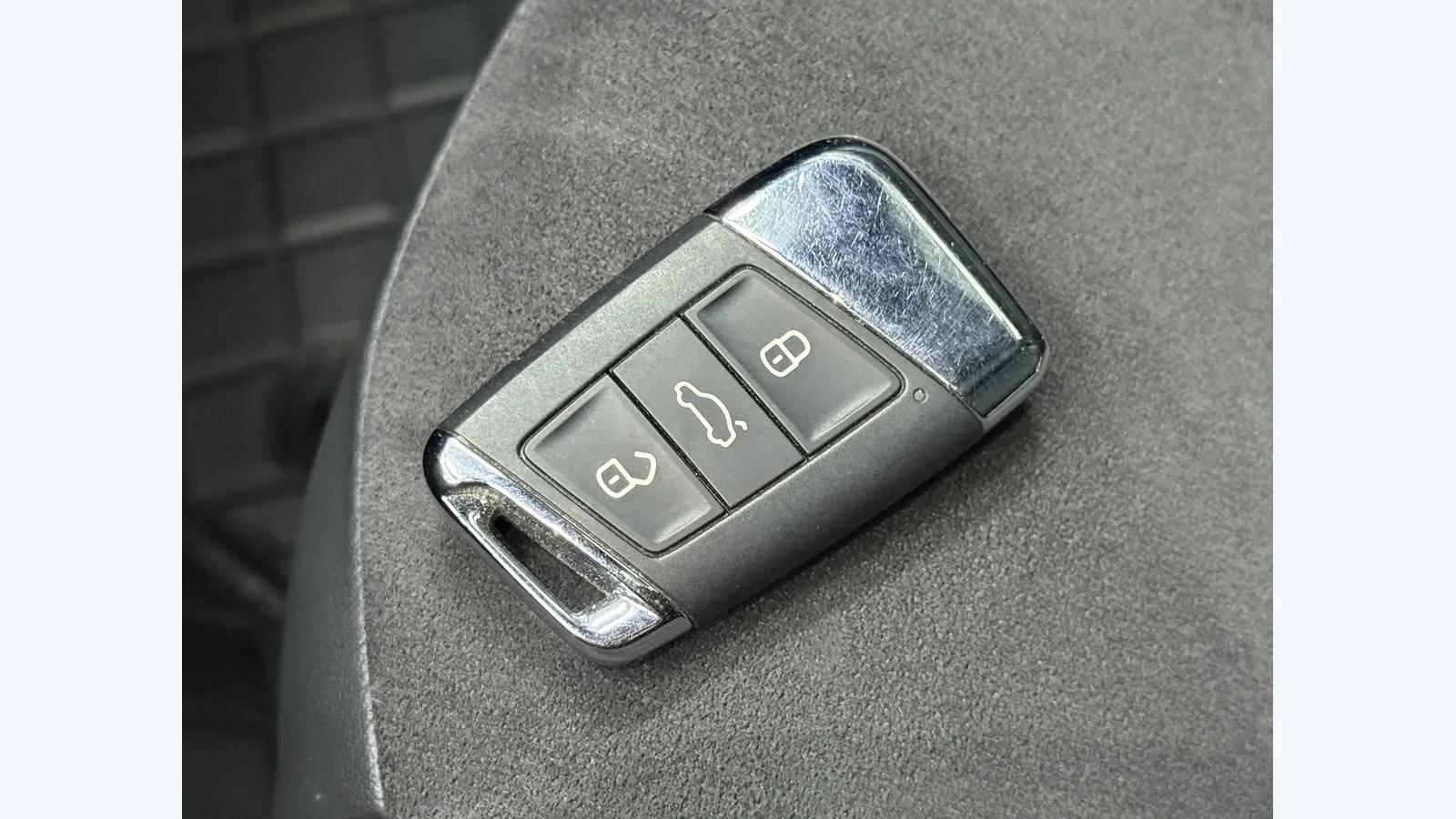 Used Volkswagen CC Photo 7 thumbnail