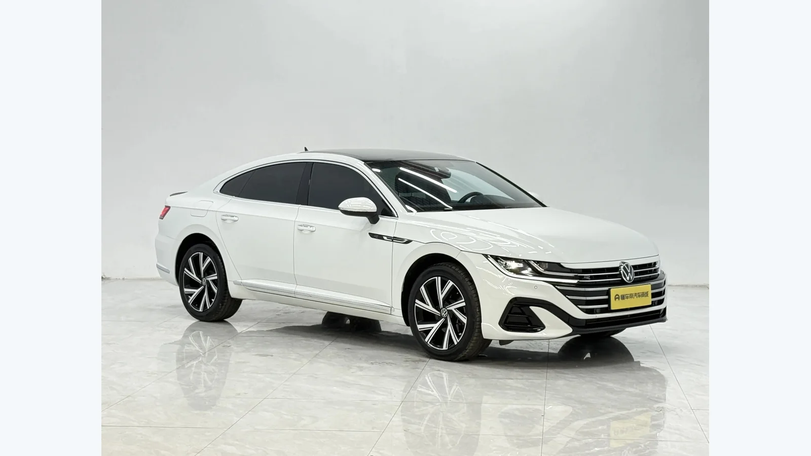 Used Volkswagen CC Rear 45-degree thumbnail