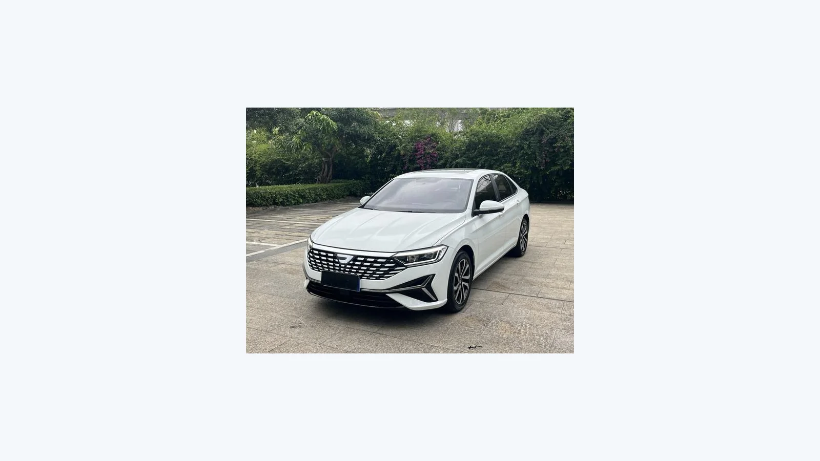 Used Volkswagen Jetta Front 45-degree reference for China export