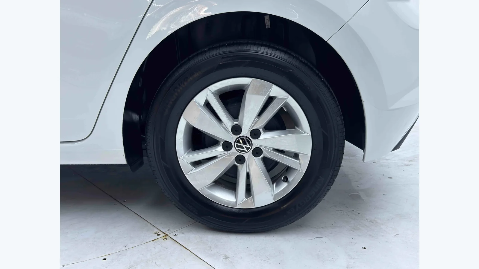 Used Volkswagen Polo Photo 5 thumbnail