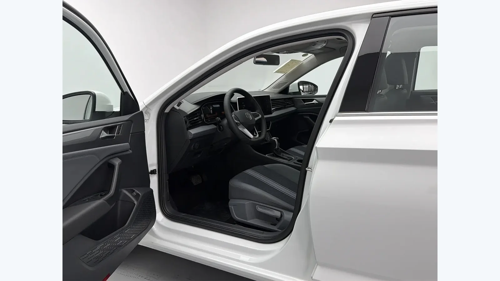 Used Volkswagen Sagitar Photo 11 thumbnail