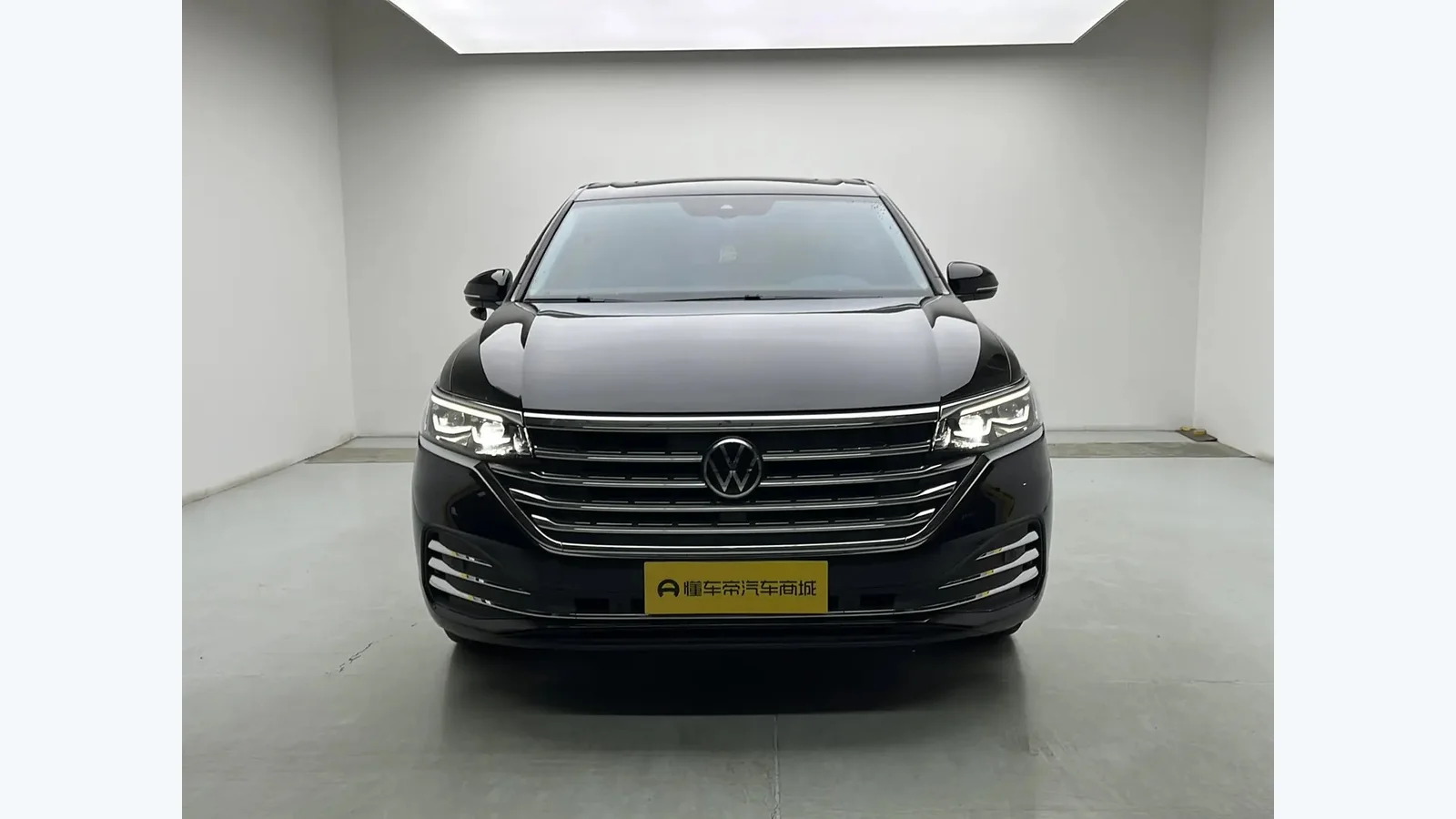 Used Volkswagen Viloran Side profile thumbnail