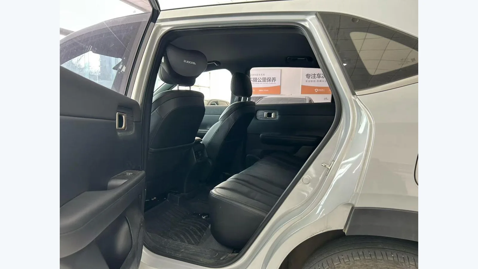 Used Wuling Cloud EV Photo 4 thumbnail