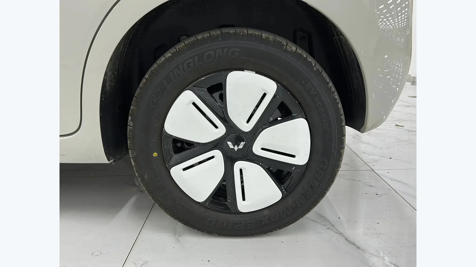 Used Wuling Hongguang Mini EV Photo 5 thumbnail