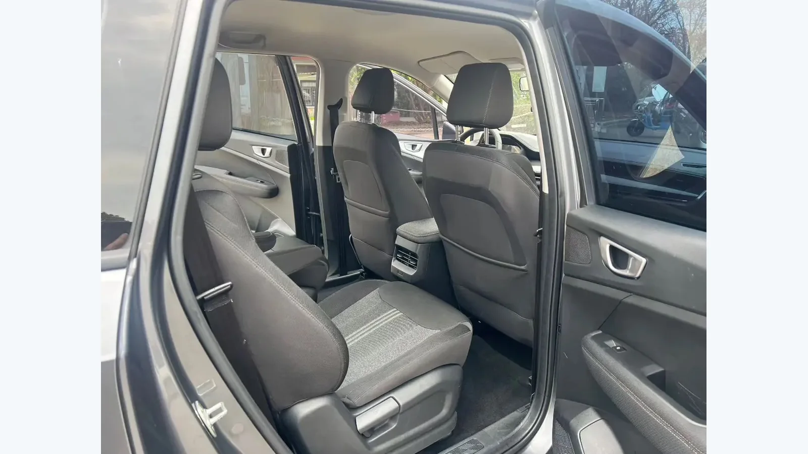 Used Wuling Jiachen Photo 3 thumbnail